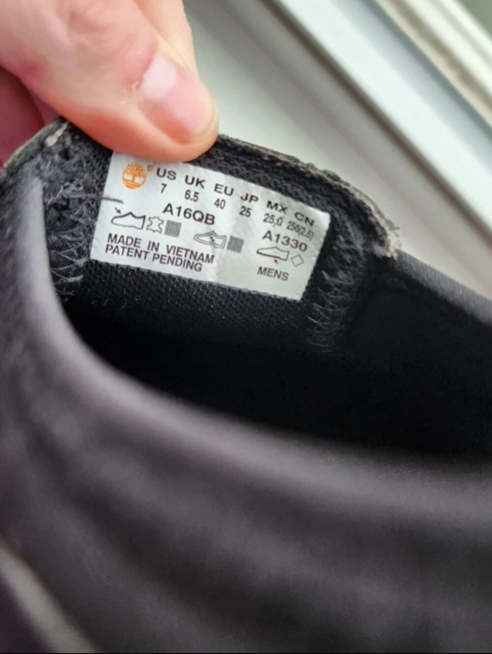 Timberland Barrett Park Men's Slip-On Shoes. - Picture 7 of 8